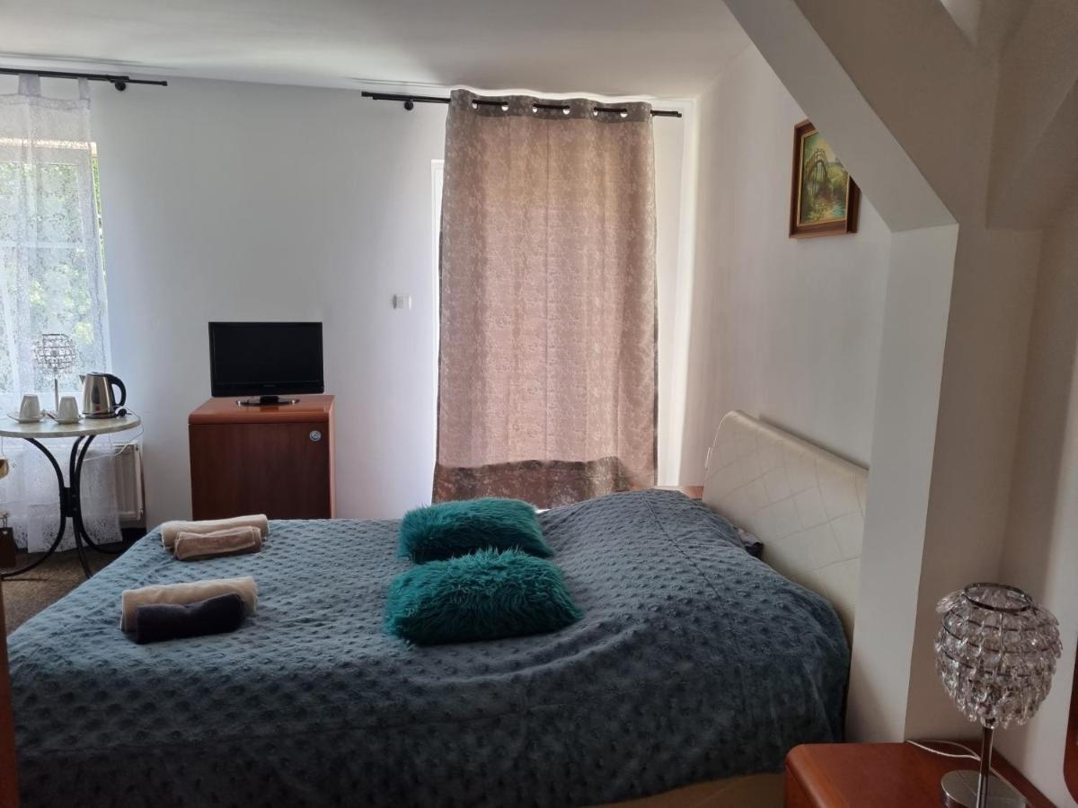 Przy Zelaznym Moscie Bed & Breakfast Klodzko Exterior photo